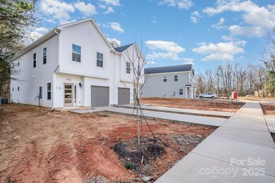 7312 Boswell Rd, Charlotte, NC 28215 - photo 2