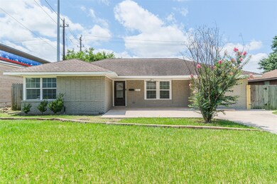 1627 Ansbury Dr, Houston, TX 77018 - photo 2