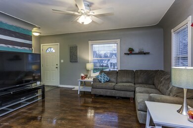 926 Arlington St NE, Grand Rapids, MI 49505 - photo 3