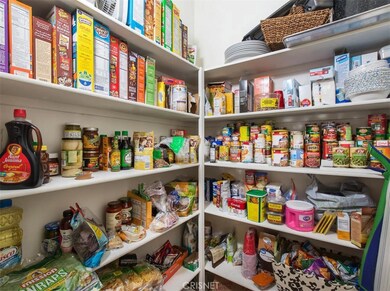 23311 Portland Ln, Valencia, CA 91355 - photo 6