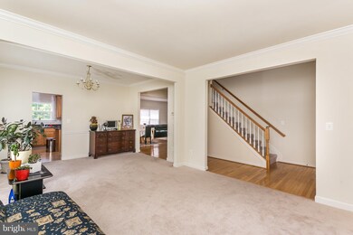 211 Earhart Ct, Owings Mills, MD 21117 - photo 4