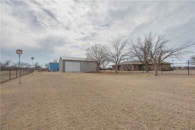 11100 S Bryant Ave, Moore, OK 73160 - photo 4