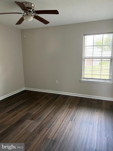 441 Pleasant View Dr unit 443, Strasburg, VA 22657 - photo 5