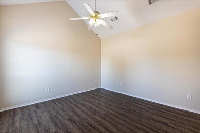 103 Collett Ct, Weatherford, TX 76088 - photo 2