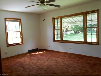 Spacious living room (hardwood floors under the ca