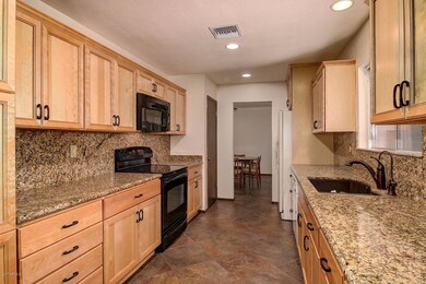 9615 W Calico Dr, Sun City, AZ 85373 - photo 7