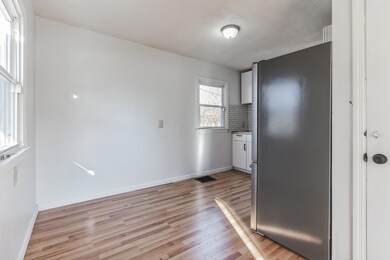 Kitchen 1-1