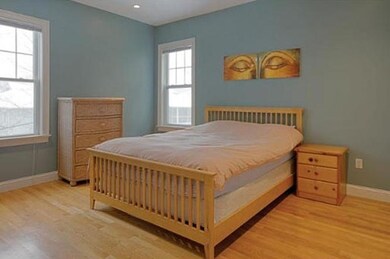 85 Francis St unit 3, Brookline, MA 02446 - photo 3