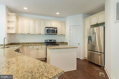 616 Lakeview Pkwy, Locust Grove, VA 22508 - photo 6