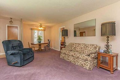 1002 68th St, Windsor Heights, IA 50324 - photo 4