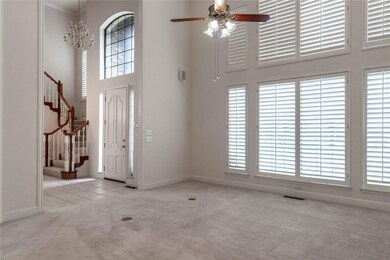 3217 Cotswold Square Norman, OK 73072Entryway  and