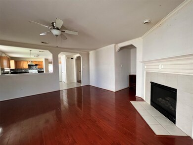 10322 Dalehurst Ct, Houston, TX 77075 - photo 7