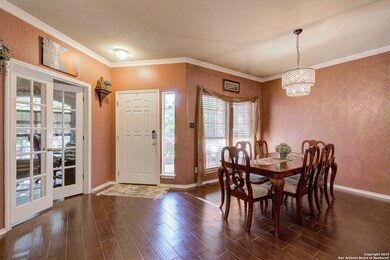 10811 Bramante Ln, Helotes, TX 78023 - photo 3
