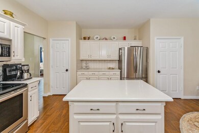 2234 Summer Brook Dr, Weatherford, TX 76087 - photo 5