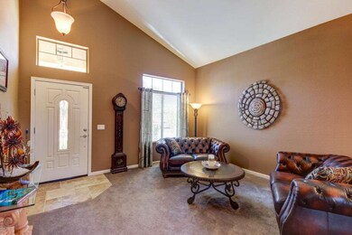 Living Room (4)