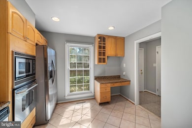 10276 Arizona Cir, Bethesda, MD 20817 - photo 7