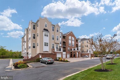 8600 Roaming Ridge Way unit 204, Odenton, MD 21113 - photo 2