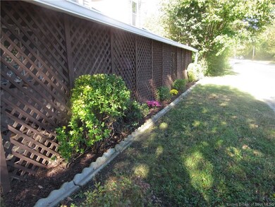 511 W 7th St, New Albany, IN 47150 - photo 3