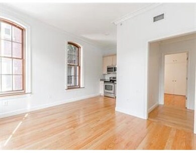 421 Hanover St unit 42, Boston, MA 02113 - photo 3