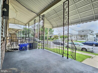 219 Upland Ave, Reading, PA 19611 - photo 4