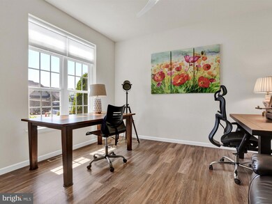 521 Springbrook Dr, Palmyra, PA 17078 - photo 5