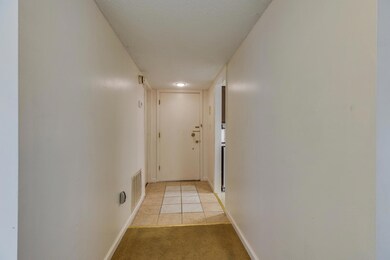 202 University Pkwy unit 8e, Johnson City, TN 37604 - photo 4