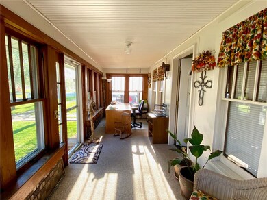 3112 Pine Ave, Mattoon, IL 61938 - photo 2