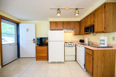 1072 Post Rd unit 132, Wells, ME 04090 - photo 4
