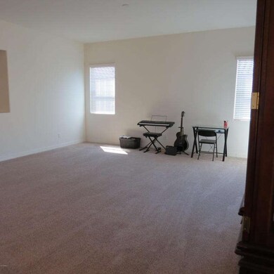Bonus Rm/Living Rm
