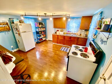 3 Kitchen