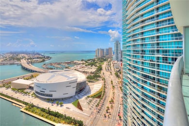 900 Biscayne Blvd unit 4003, Miami, FL 33132 - photo 3