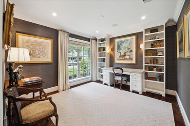 10215 Pine Forest Rd, Houston, TX 77042 - photo 4