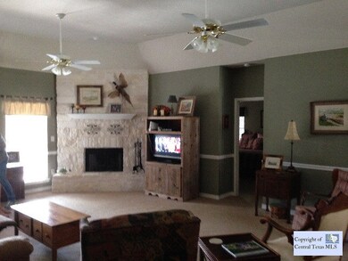 1603 Lancaster St, San Marcos, TX 78666 - photo 3