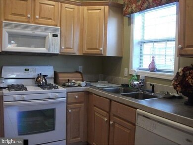 89 Reagan Ct, Millville, NJ 08332 - photo 5