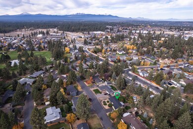 20282 Parr Ln, Bend, OR 97702 - photo 2