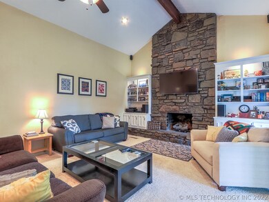 2521 W Broadway St, Broken Arrow, OK 74012 - photo 5