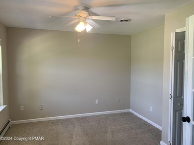 550 John Deere Dr, Sciota, PA 18354 - photo 6