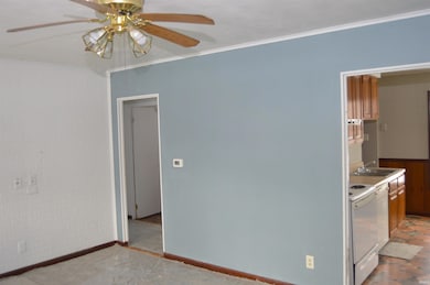 2301 Vance Ave, Fort Wayne, IN 46805 - photo 5