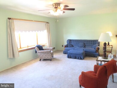 2210 Chapman Rd, Hyattsville, MD 20783 - photo 4