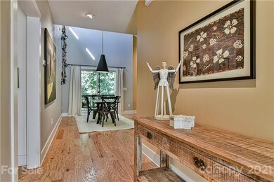 24 Meeting St, Asheville, NC 28803 - photo 5