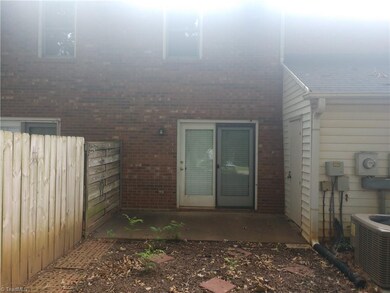 5910 King Charles Ct unit 21F, Clemmons, NC 27012 - photo 7