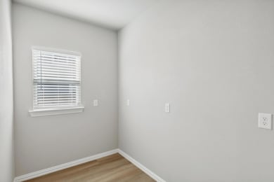 613 Taliaferro Trail, Springtown, TX 76082 - photo 3