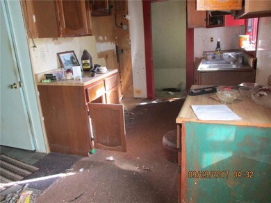 251 Brockway Mills Rd, Sangerville, ME 04479 - photo 5