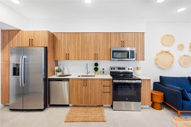 208 N Federal Hwy unit 217, Pompano Beach, FL 33062 - photo 2