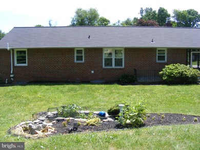 2110 Arden Dr, Fallston, MD 21047 - photo 2