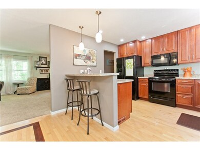 Kitchen with Breakfast Bar