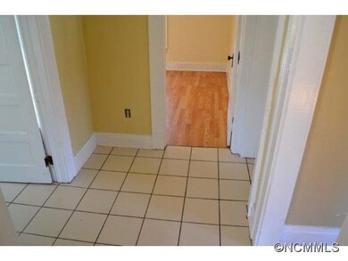 52 Gray St, Asheville, NC 28801 - photo 6