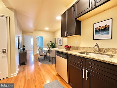 2233 N Camac St unit 2, Philadelphia, PA 19133 - photo 7