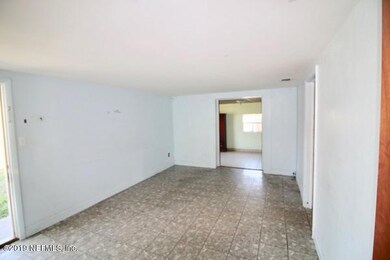 5905 Ricker Rd, Jacksonville, FL 32244 - photo 4