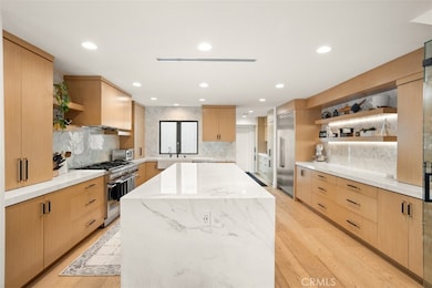 307 18th St, Huntington Beach, CA 92648 - photo 4